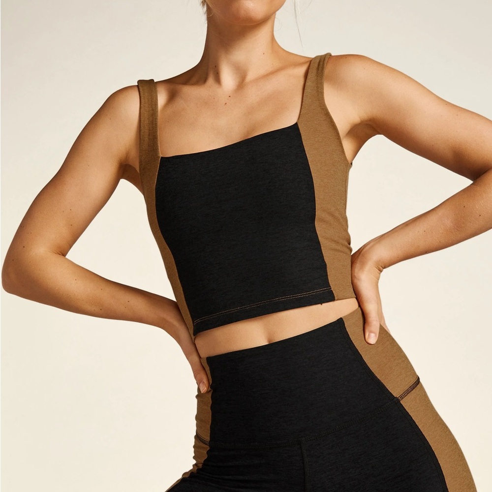 Beyond Yoga Vitality Colorblock Top Medium